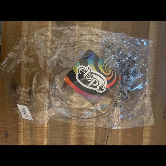 Crown - Picture 3 of 3